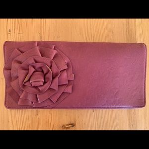 NWT Tarnish flower clutch/wallet